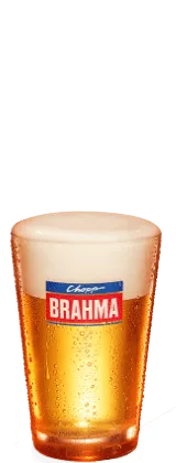 Copo 350ml de cerveja Chopp Brahma Claro com espuma e gotas de agua escorrendo pela sua superfície
